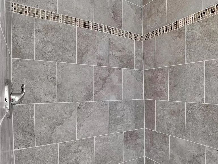 Building Photo - 153 W Jackson St