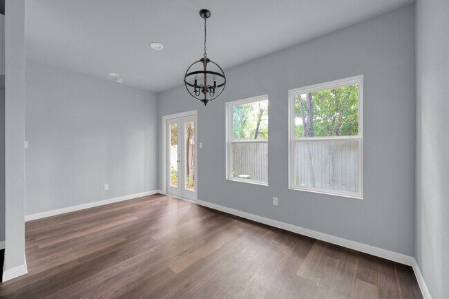 Building Photo - 18821 Luminescent Ln