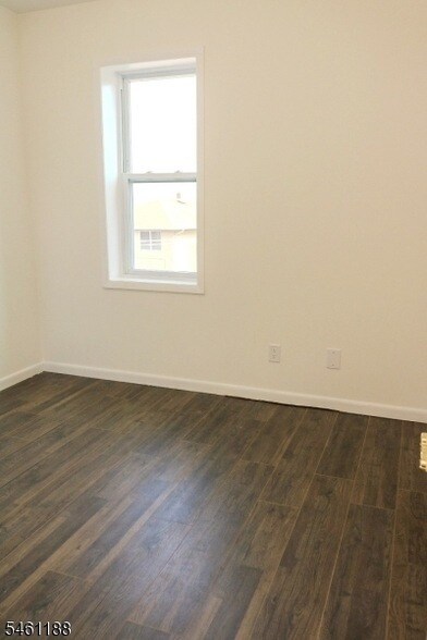 Building Photo - 104 Harrison Ave