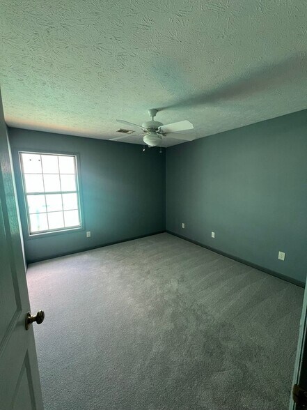 Building Photo - Single Family Home North Dean Area