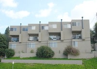 Building Photo - Lucile