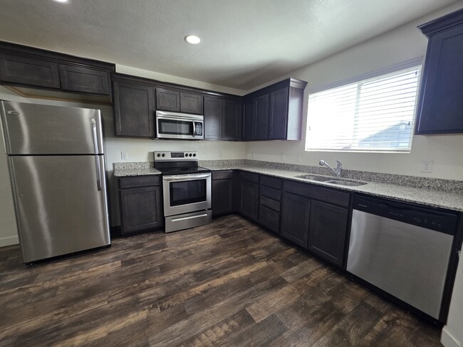 Building Photo - 4193 W High Gallery Ct