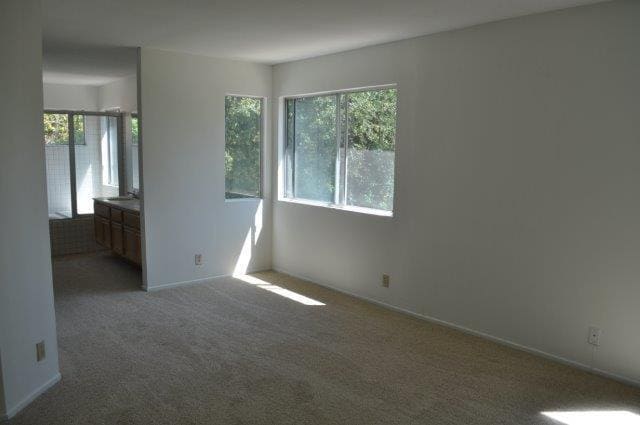 Building Photo - 2174 Shadetree Ln