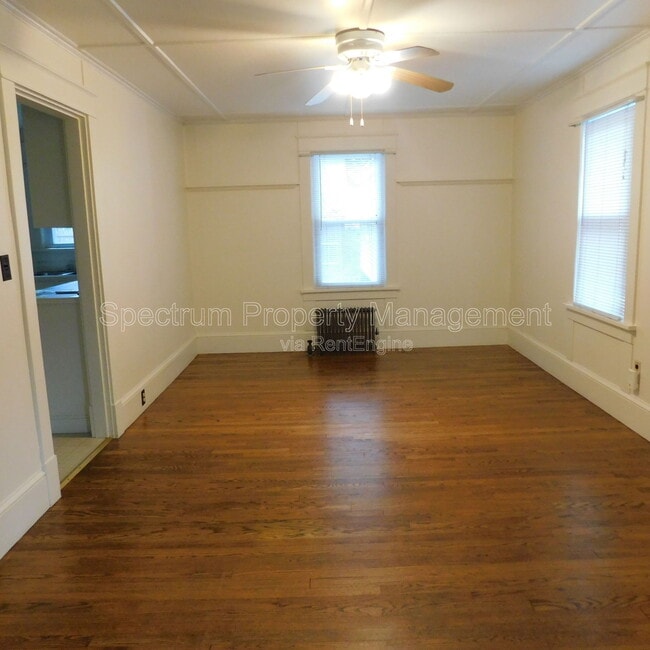 Building Photo - 27 Johnson Heights