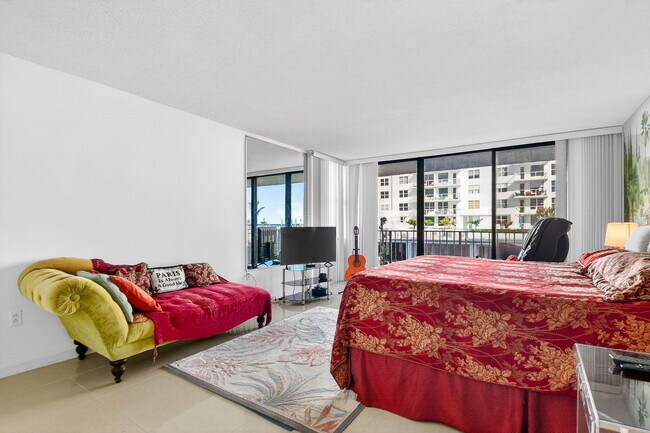 Building Photo - 3456 S Ocean Blvd