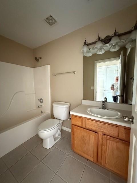 Building Photo - 3905 SW Hansom Loop