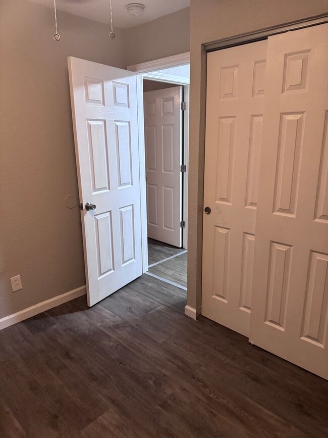 Building Photo - Nice 3 bedroom 1 bath home