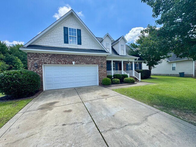 Building Photo - The Oaks at Westgate