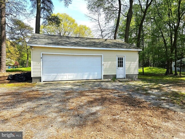 Building Photo - 7273 Walston Switch Rd