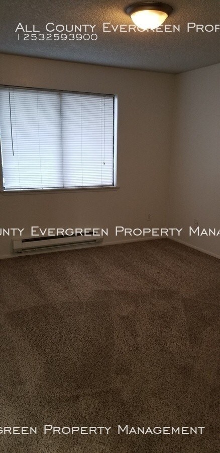 Building Photo - 226 Seattle Blvd S