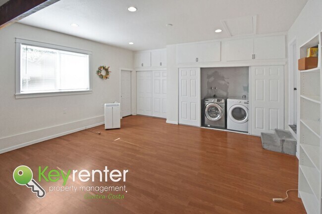 Building Photo - Welcome to Your Lafayette Retreat — Where ...