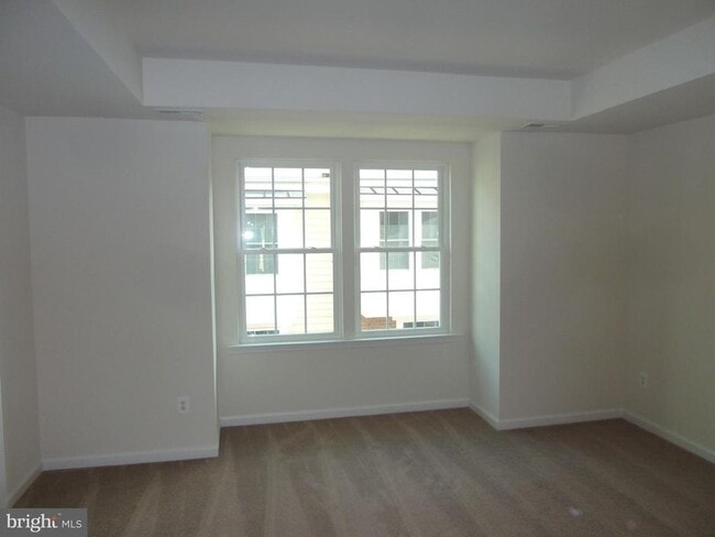 Building Photo - 412 Haupt Square SE