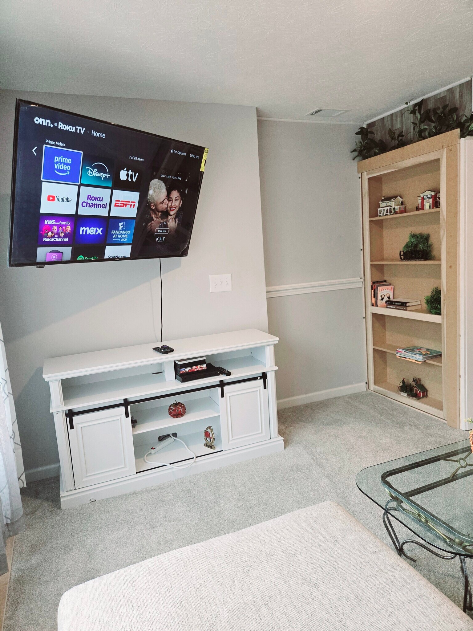 Building Photo - 2000 Antioch Church Rd