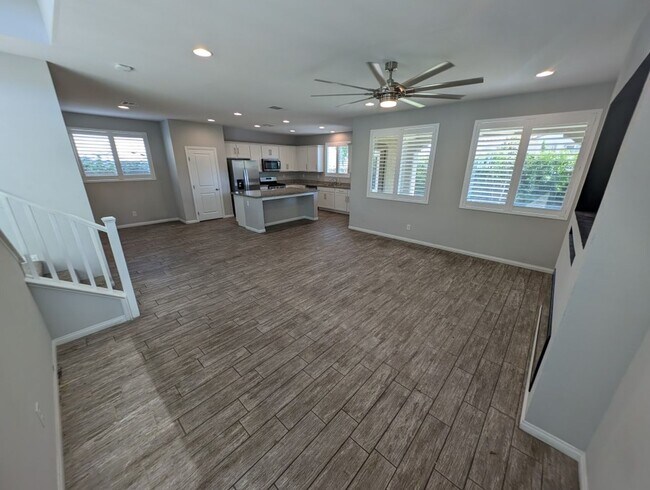 Building Photo - 8096 Skye Roar Ct