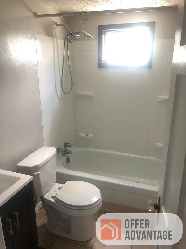 Building Photo - 1469 Genesee Rd