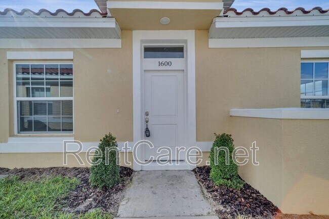Building Photo - 1600 Cumin Dr