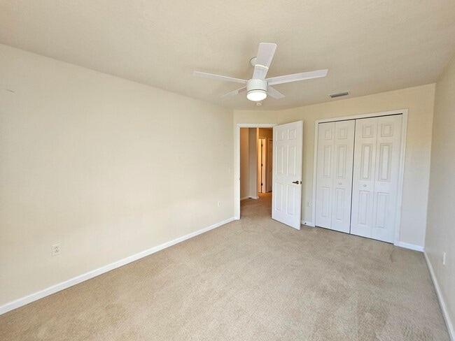 Building Photo - 3254 Arden Cir