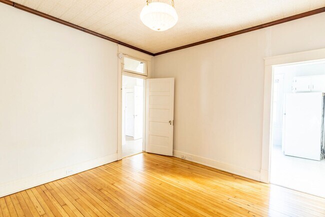 Building Photo - 213 Todd Ave