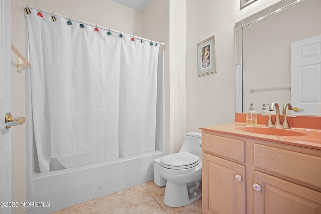 Building Photo - 49 Baltusrol Dr