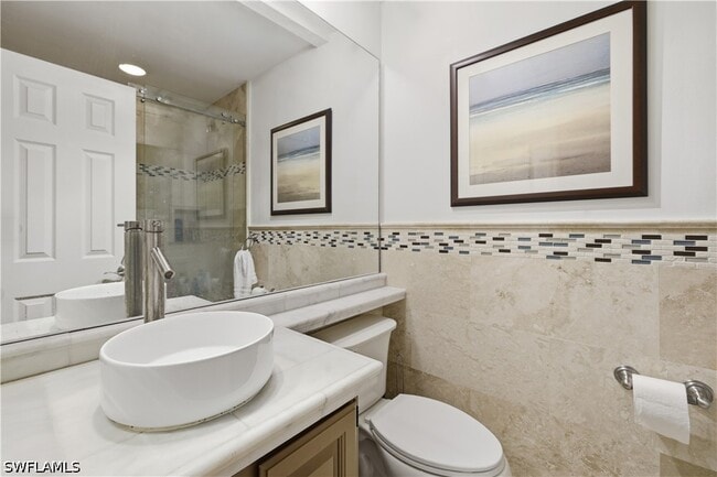 Building Photo - 27119 Oakwood Lake Dr