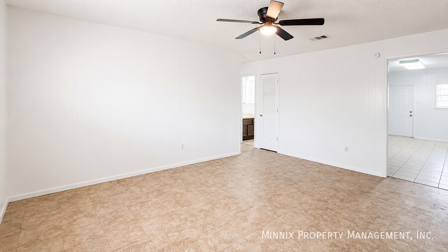 Building Photo - 7306 Avenue W