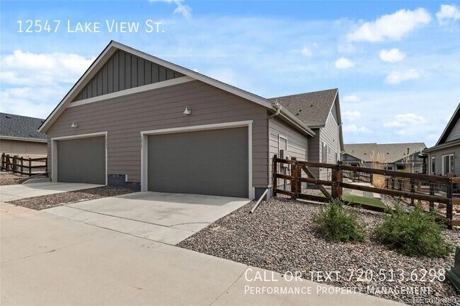 Building Photo - 12547 Lake View St