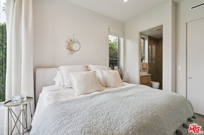 Building Photo - 1310 Preston Wy