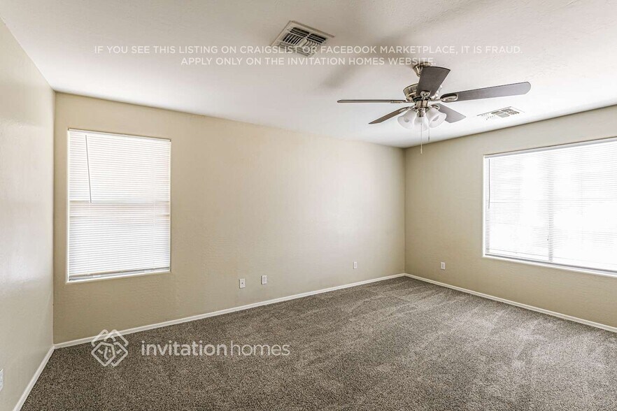 Building Photo - 6417 S 23rd Dr