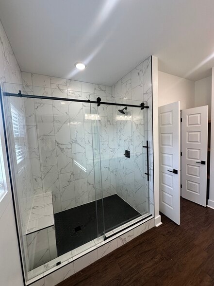 Building Photo - 210 Market St