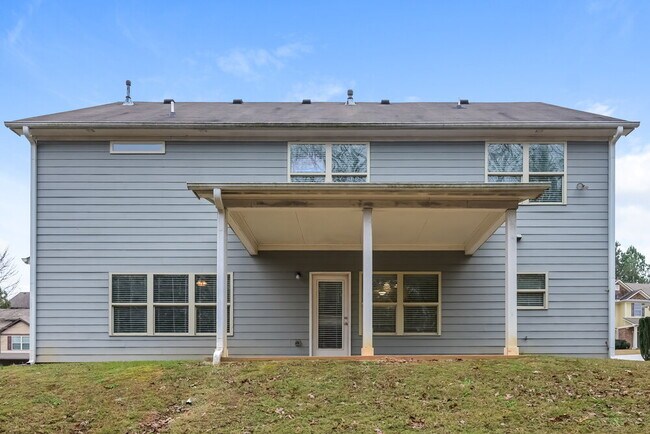 Building Photo - 930 Walking Stick Trail NE