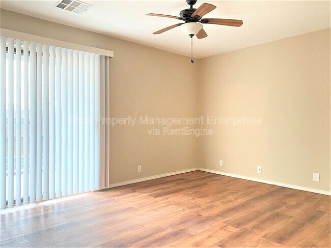 Building Photo - 11431 Springhollow Rd