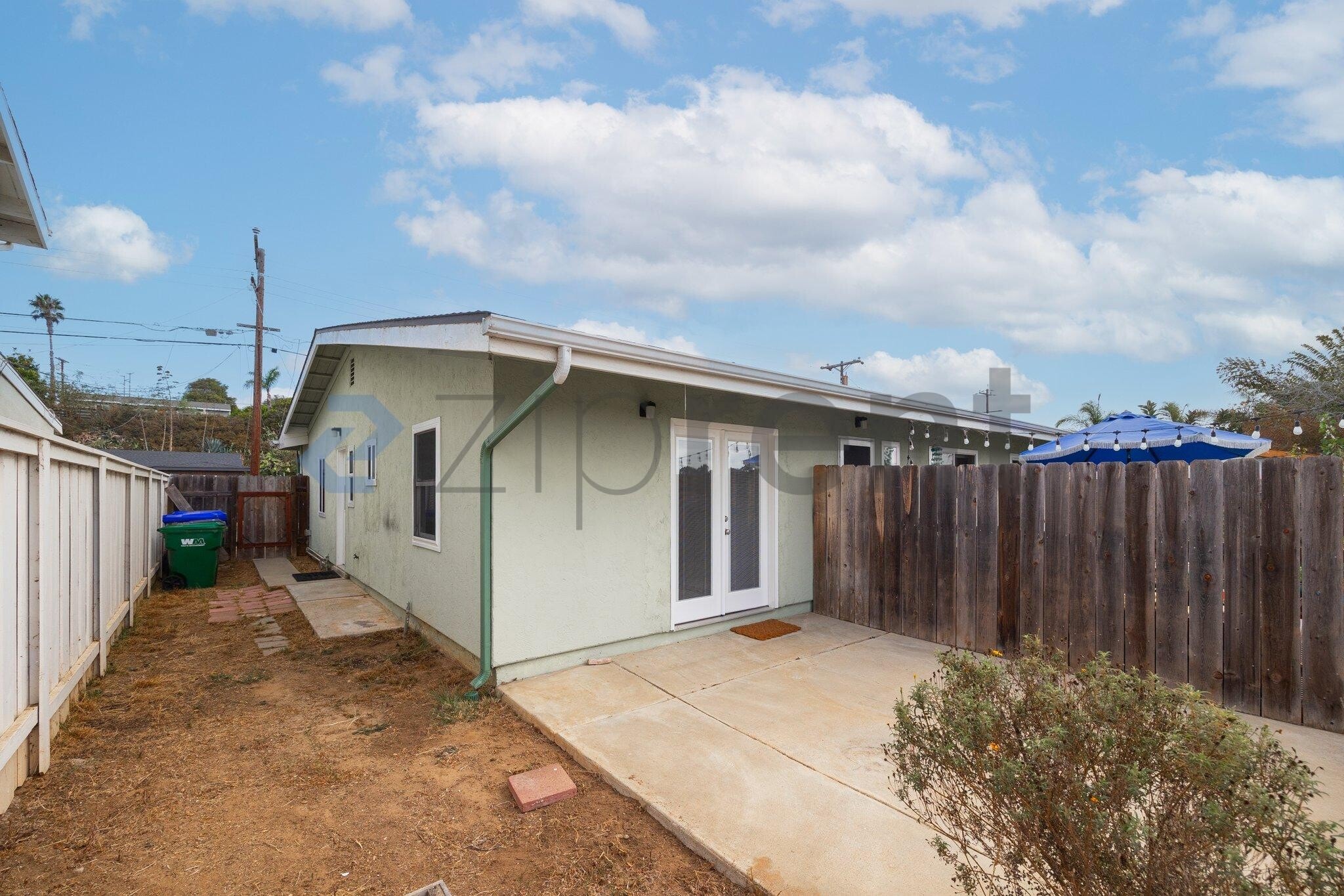 Building Photo - Unit 1515