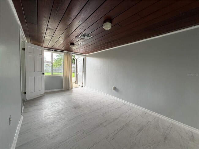 Building Photo - 710 Winthrop Pl