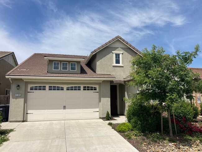 Primary Photo - Modesto 4 Bedroom 3 Bathroom in the Rose V...