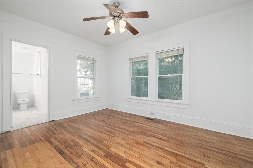 Building Photo - 257 Stovall St SE