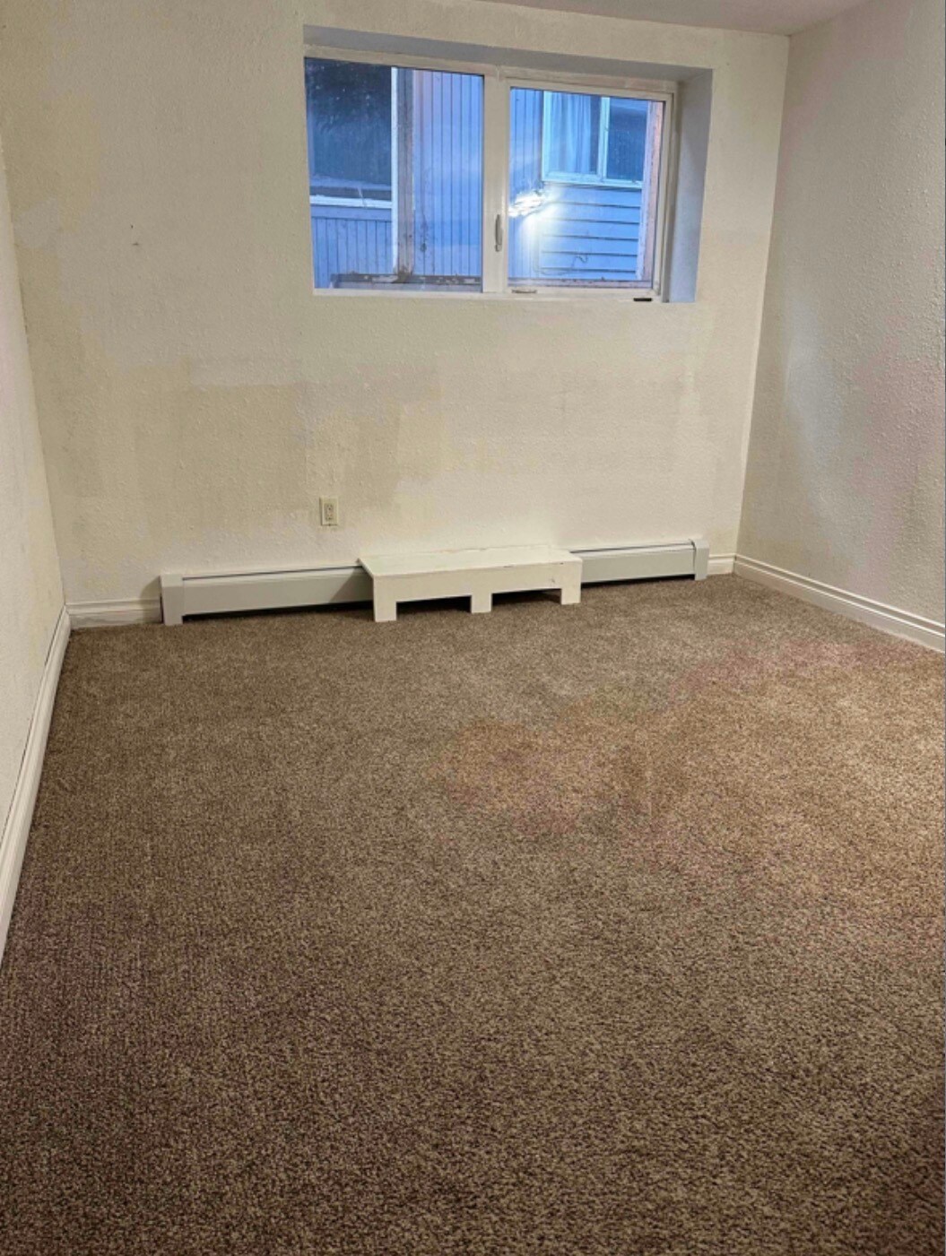 Building Photo - 4027 E 8th Ave