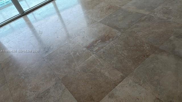 Building Photo - 31 SE 5th St