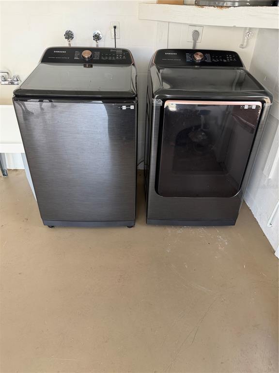 Building Photo - 13013 Sawmill Way