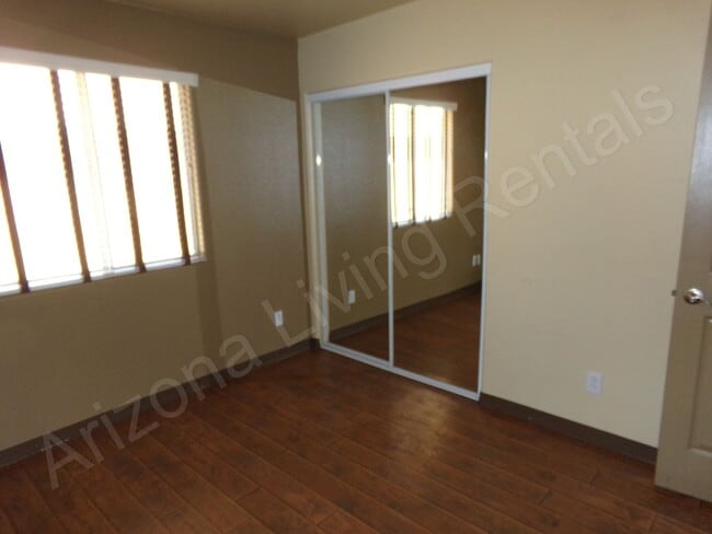 Building Photo - BEAUTIFUL HOME NEAR WALLECK RANCH