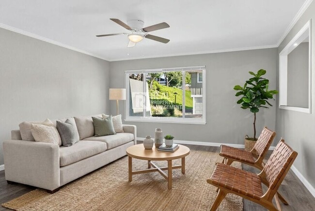 Building Photo - 23072 Via Pimiento-