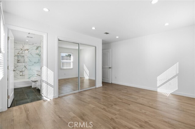 Building Photo - 2510 Paloma St
