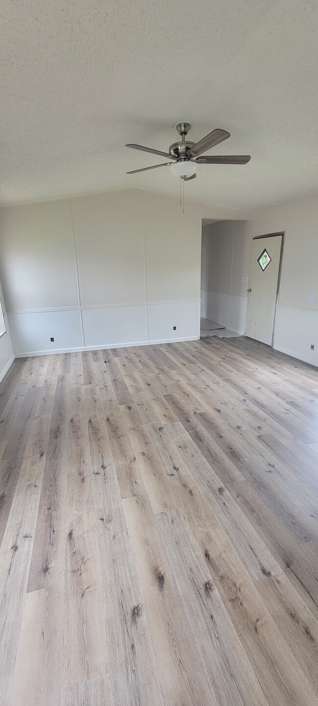 Building Photo - 627 TN-91