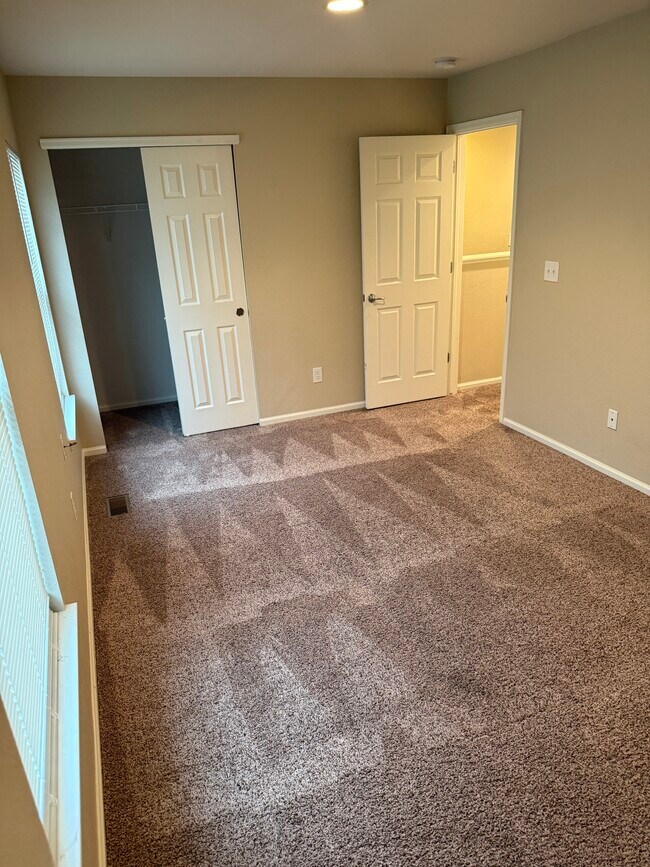 Building Photo - 10426 Durango Pl