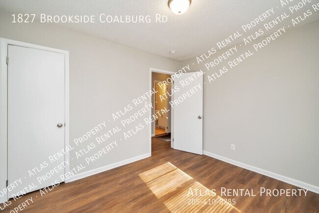 Building Photo - 1827 Brookside Coalburg Rd