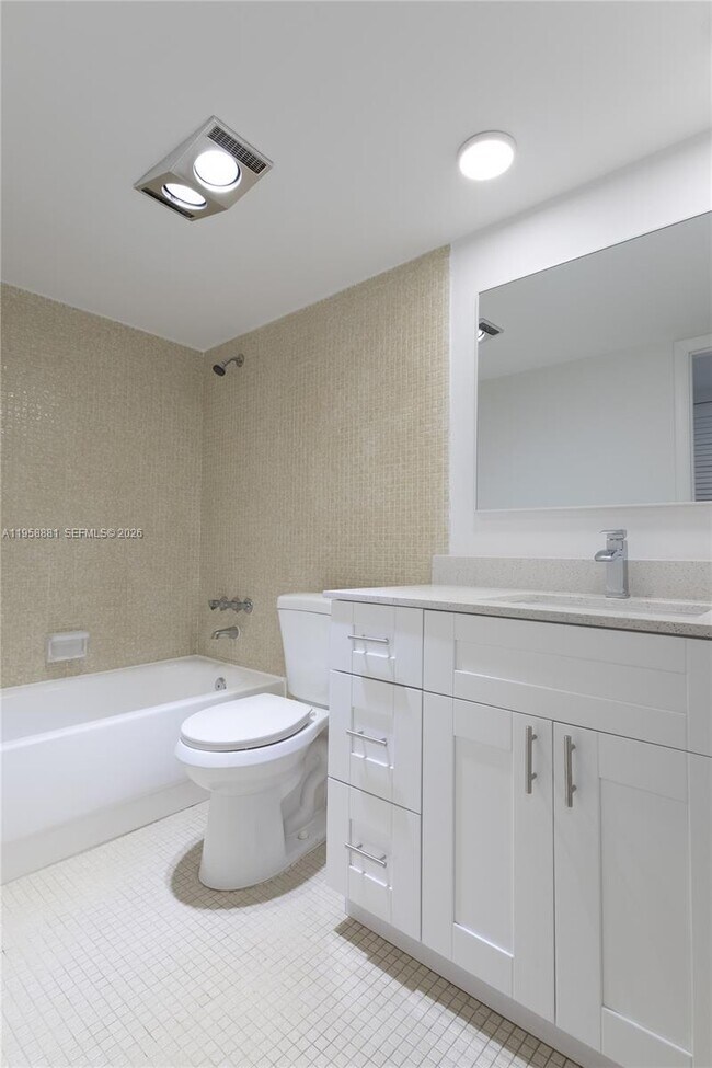 Building Photo - 5301 SW 77th Ct