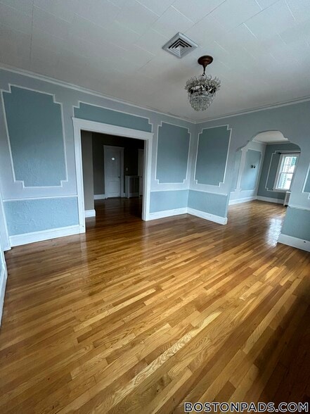 Building Photo - 30 Lawrence St