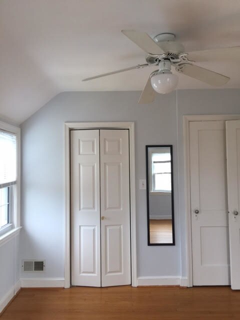 Building Photo - 633 N Nelson St