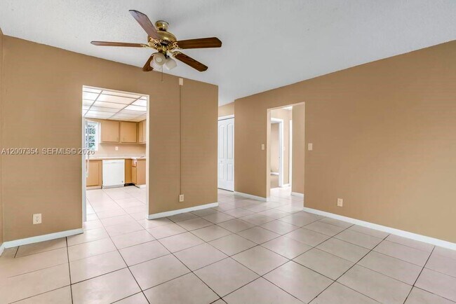 Building Photo - 3100 Coral Springs Dr