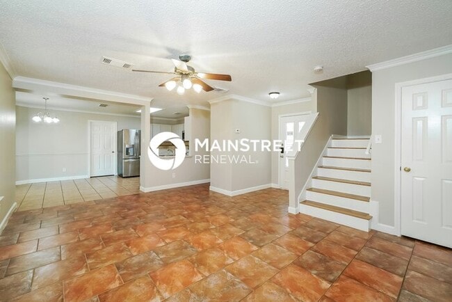 Building Photo - 3 Bedroom Pet-Friendly Home in Converse, TX with Main Street Renewal