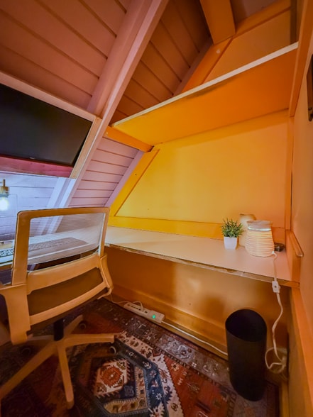 Building Photo - 5113 31st Ave S